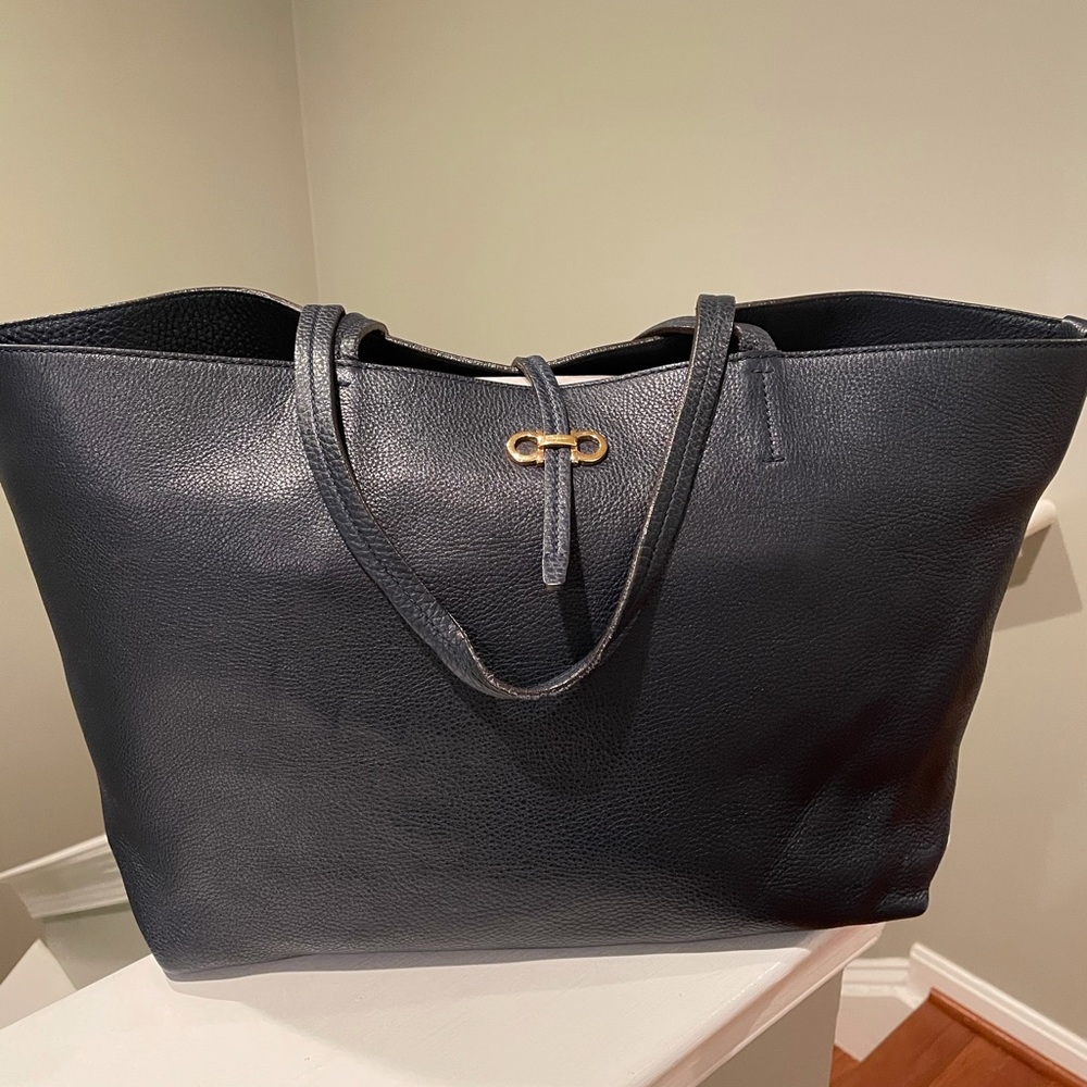 SALVATORE FERRAGAMO LEATHER SHOPPER BAG
